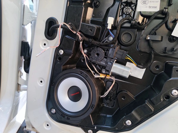 改装案例||奔驰GLA改装升级法国路翼汽车音响