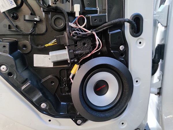 改装案例||奔驰GLA改装升级法国路翼汽车音响