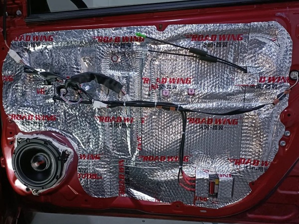 丰田致炫升级路翼ROADWING汽车音响