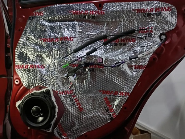 丰田致炫升级路翼ROADWING汽车音响