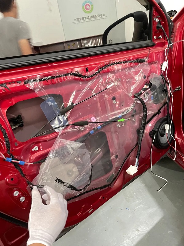 丰田致炫升级路翼ROADWING汽车音响